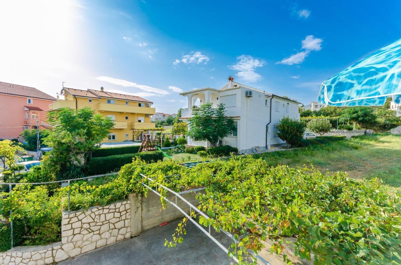 Apartments Rajka Lopar Exterior foto