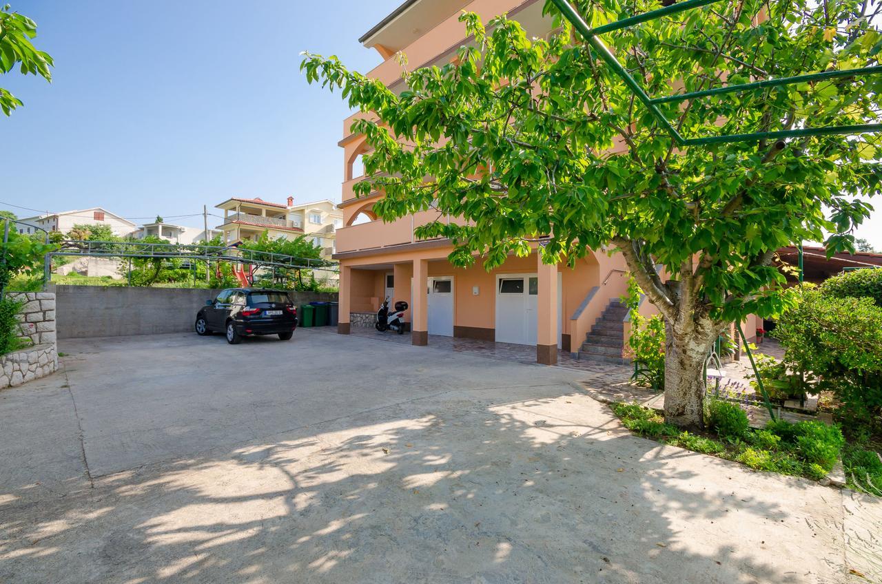 Apartments Rajka Lopar Exterior foto